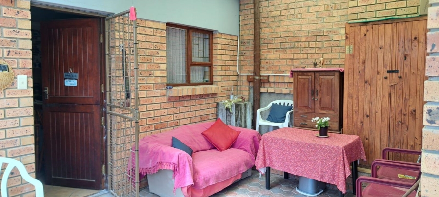 3 Bedroom Property for Sale in Heiderand Western Cape